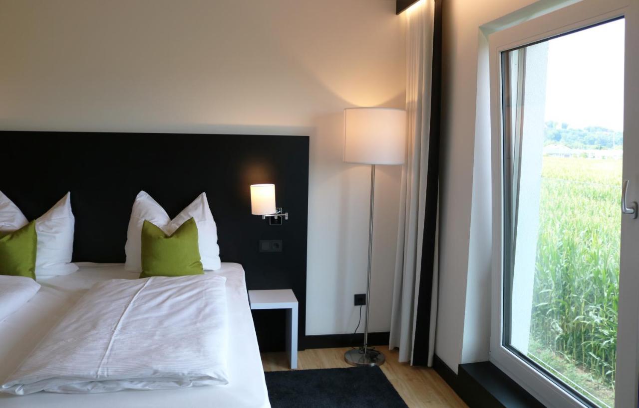 Gi Hotel By Wmm Hotels ギーンゲン・アン・デア・ブレンツ エクステリア 写真